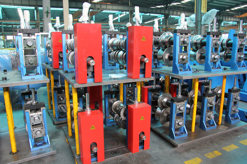 BL-Fast change casette roll forming unit